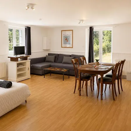 La Mancelliere De Montjoie Apartman *